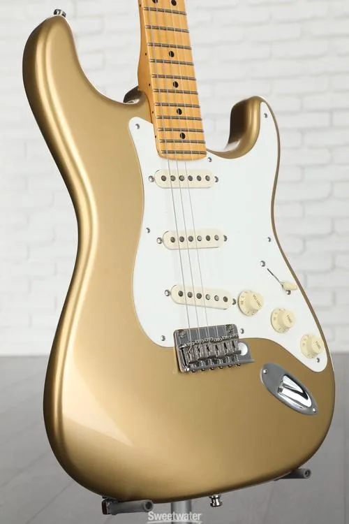  Fender Lincoln Brewster Stratocaster - Aztec Gold