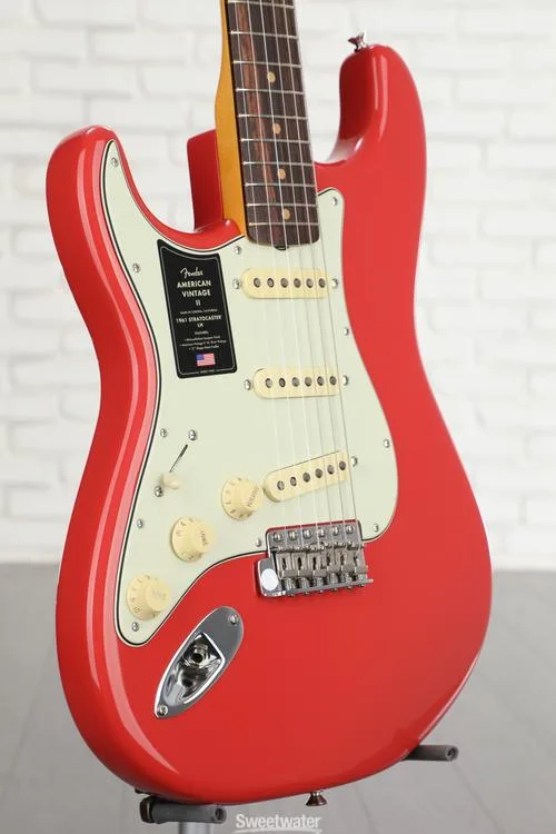  Fender American Vintage II 1961 Stratocaster Left-handed Electric Guitar - Fiesta Red