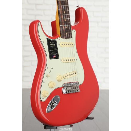  Fender American Vintage II 1961 Stratocaster Left-handed Electric Guitar - Fiesta Red