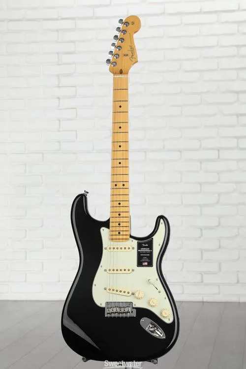  Fender American Professional II Stratocaster - Black with Maple Fingerboard Demo