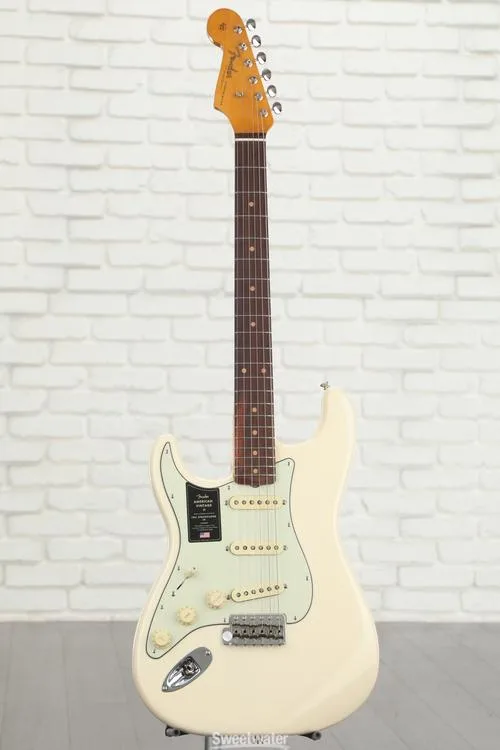  Fender American Vintage II 1961 Stratocaster Left-handed Electric Guitar - Olympic White Demo