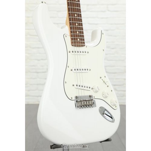  Fender Player Stratocaster - Polar White with Pau Ferro Fingerboard