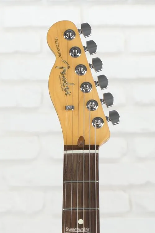  Fender American Professional II Telecaster Left-handed - 3-color Sunburst with Rosewood Fingerboard Demo