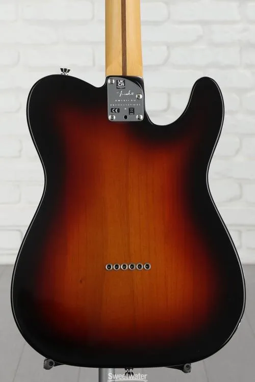  Fender American Professional II Telecaster Left-handed - 3-color Sunburst with Rosewood Fingerboard Demo