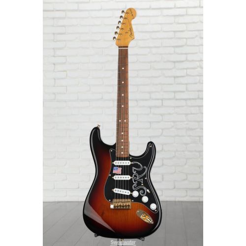  Fender Stevie Ray Vaughan Stratocaster - 3-Tone Sunburst