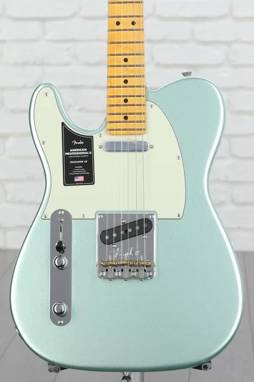 Fender American Professional II Telecaster Left-handed - Mystic Surf Green with Maple Fingerboard