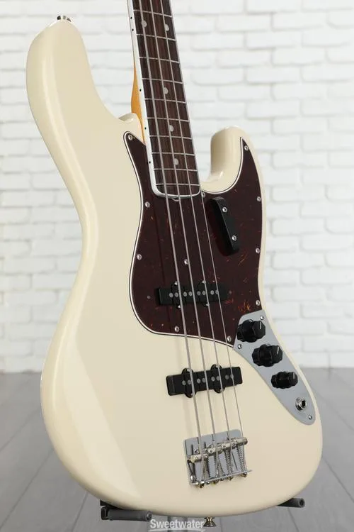  Fender American Vintage II 1966 Jazz Bass - Olympic White Demo