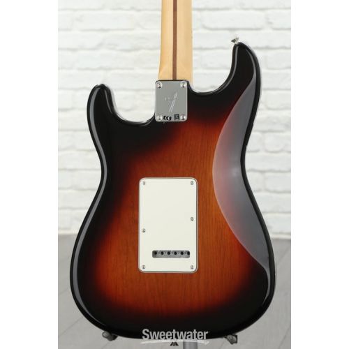  Fender Player Stratocaster - 3-Tone Sunburst with Maple Fingerboard