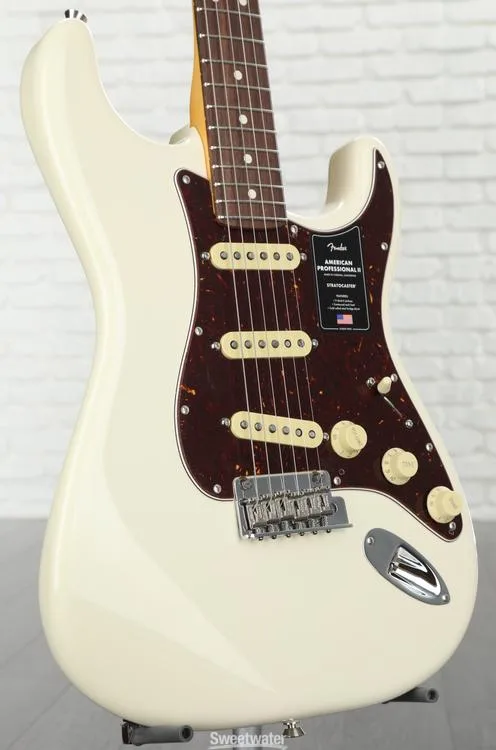  Fender American Professional II Stratocaster - Olympic White with Rosewood Fingerboard