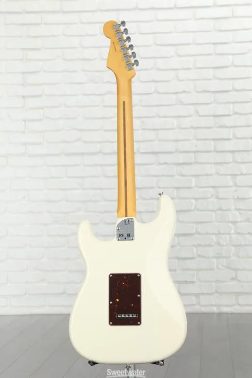  Fender American Professional II Stratocaster - Olympic White with Rosewood Fingerboard