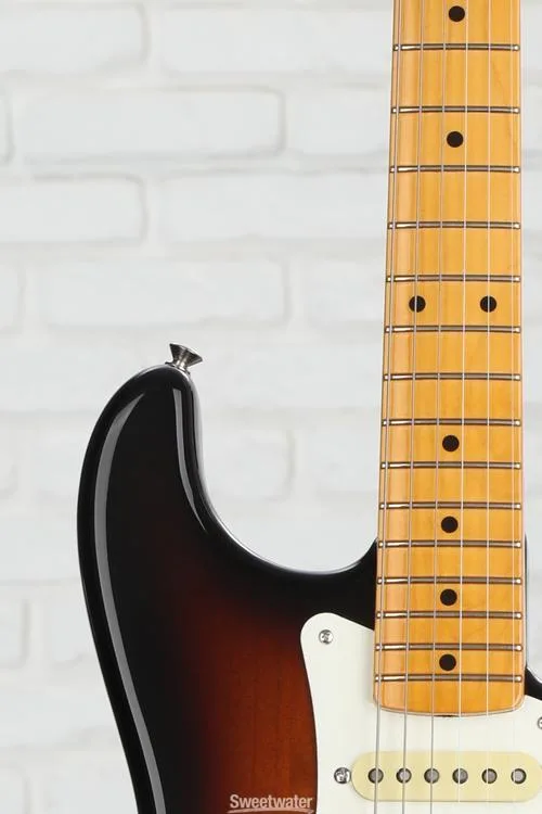  Fender American Vintage II 1957 Stratocaster Electric Guitar - 2-Color Sunburst Demo