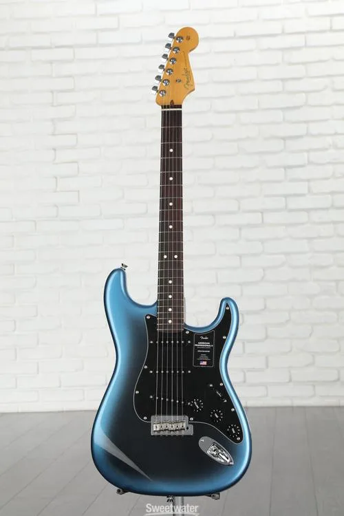  Fender American Professional II Stratocaster - Dark Night with Rosewood Fingerboard Demo