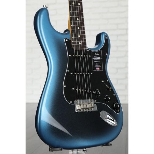  Fender American Professional II Stratocaster - Dark Night with Rosewood Fingerboard Demo