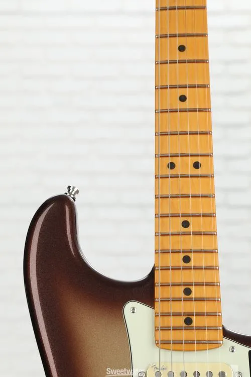  Fender American Ultra Stratocaster - Mocha Burst with Maple Fingerboard Demo