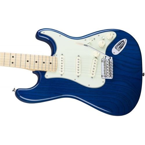  Fender Deluxe Stratocaster Electric Guitar, Maple Fingerboard, Sapphire Blue Transparent