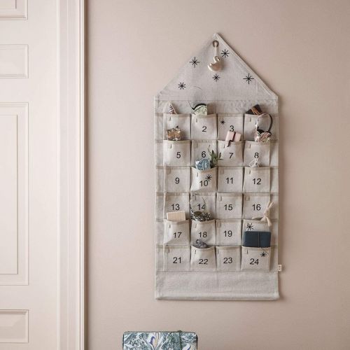  Ferm Living - House Adventskalender, breit/dunkelgruen