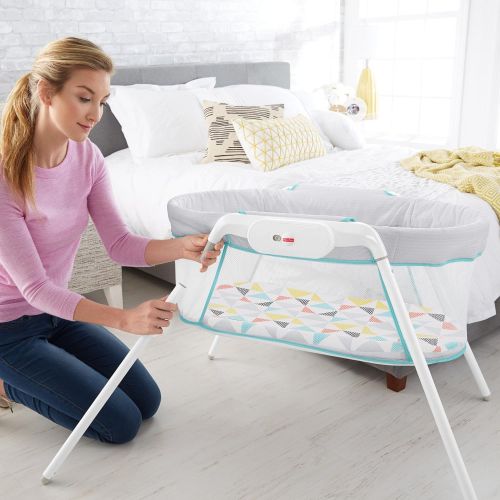 피셔프라이스 Fisher-Price Soothing Motions Bassinet, Windmill