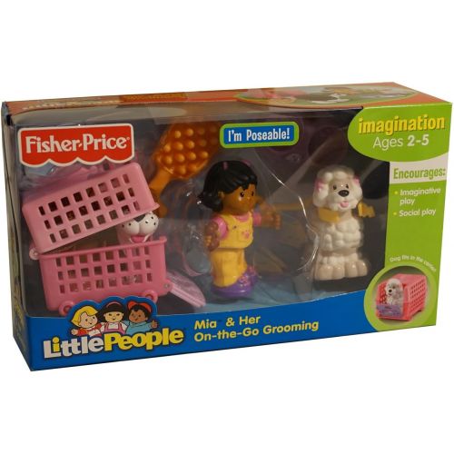  Fisher-Price World of Little People Mia and Her On-The-Go-Grooming