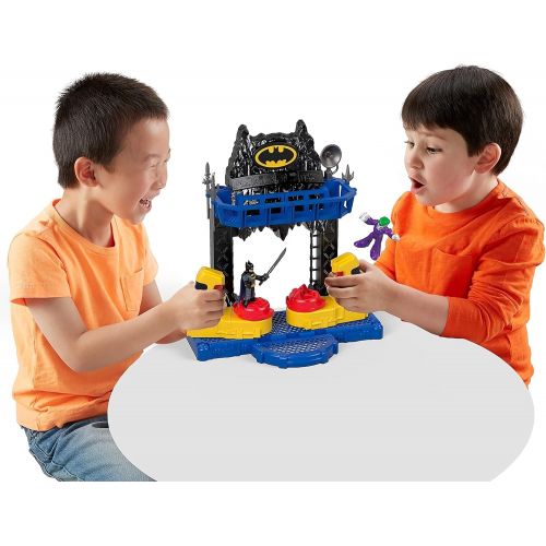  Fisher-Price Imaginext DC Super Friends, Battle Batcave