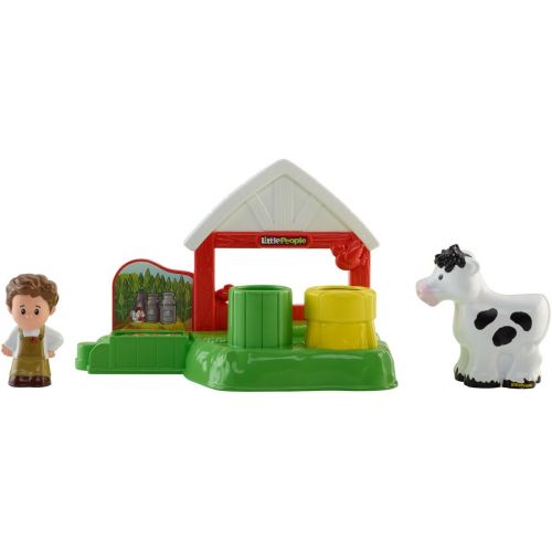  Fisher-Price Little People Dairy Barn