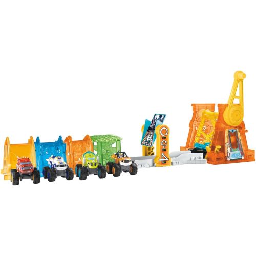  Fisher-Price Nickelodeon Blaze & the Monster Machines, Light and Launch Hyper Loop Playset