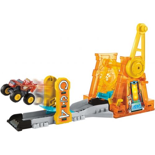  Fisher-Price Nickelodeon Blaze & the Monster Machines, Light and Launch Hyper Loop Playset