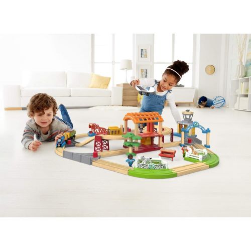  Thomas & Friends Thomas Wood Busy Island Playset