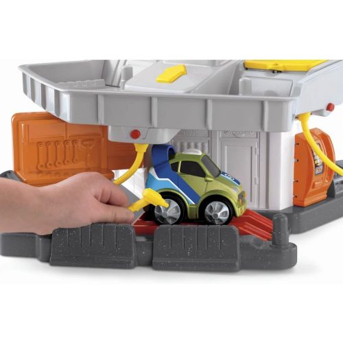  Fisher-Price Revn Go Garage