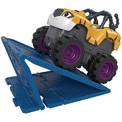  Fisher-Price Nickelodeon Blaze & The Monster Machines, Motorized Off-Road Stripes