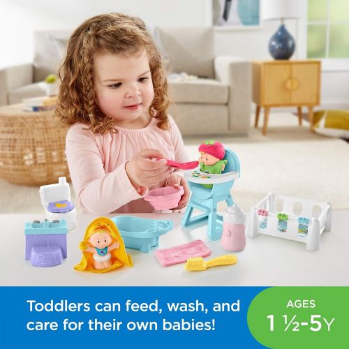  Fisher-Price Little People Babies Love & Care Gift Set, Figure and Accessories Set for Toddlers and Preschool Kids Ages 1 ½ 5 Years