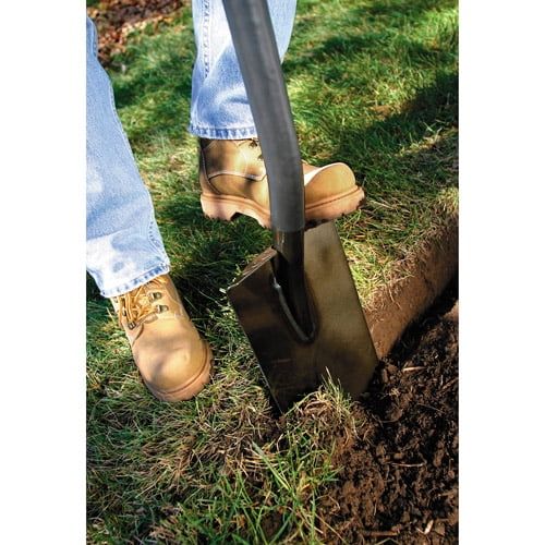  Fiskars 96546925J 46-34 Black & Orange D Handle Spade