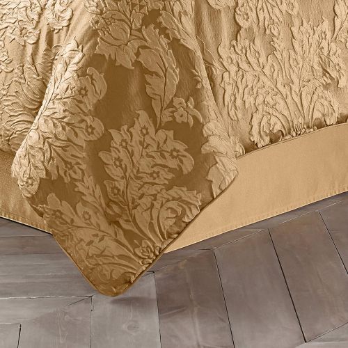  Five Queens Court Colonial 4-Piece Comforter Set, King Size