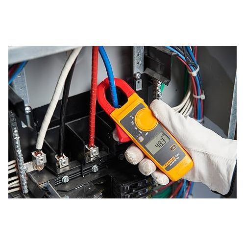  Fluke 302+ Digital Clamp Meter, 30mm Jaw, Measures AC Current to 400A, Measures AC/DC Voltage to 600V, Resistance, Continuity, and Capacitance Measurements, includes 2 Year Warranty