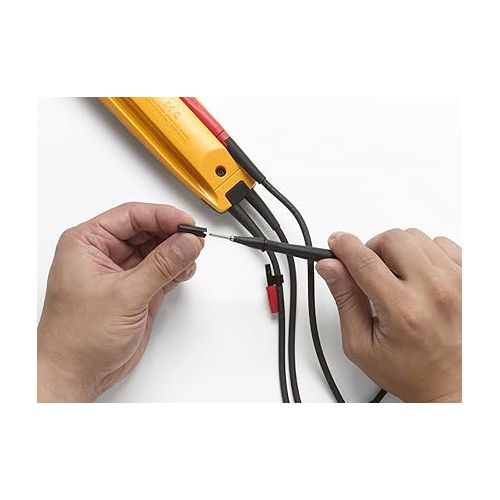  Fluke T5-1000 Voltage, Continuity and Current Tester, OpenJaw Design For Current Measurements Without Metallic Contact, Includes Detachable Slim Reach Probe Tips, Auto Selects AC or DC Voltage