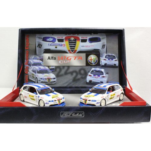  Fly FLY TEAM 08 ALFA 147 GTA CUP W2 ALFAS NEW 132 SLOT CARS IN DISPLAY BOX