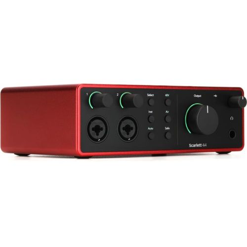 Focusrite Scarlett 4i4 4th Gen USB Audio Interface and Shure SM7dB Podcasting Bundle