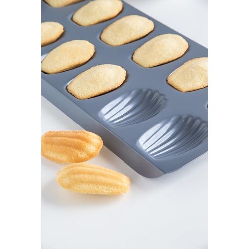  Fox Run 44929 Premium Non-Stick Madeleine Pan, Set of 2, Grey Carbon Steel, 12-Cup