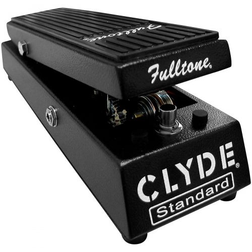  Fulltone},description:Clyde McCoy was a big-band Trumpet Player in the 60s... not a great musician, but one famous for getting a muted wah wah sound. This led to Vox trying to appr