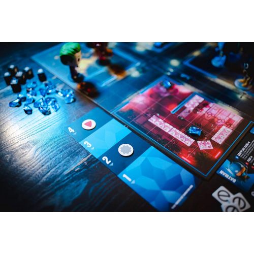 펀코 Funkoverse Strategy Board Game: DC Theme Set, 2-4 Players, Multicolored