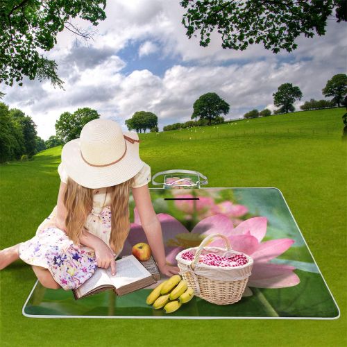  FunnyCustom Picnic Blanket Love Birds Kissing with Sunset Outdoor Blanket Portable Moisture Proof Picnic Mat for Beach Camping