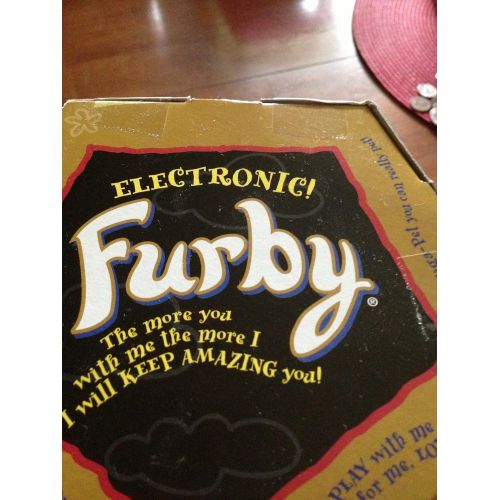  Furby - Special Limited Edition - Graduation Furby
