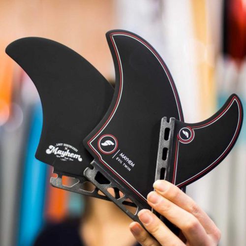  Future Fins Mayhem Evil Twin + 1 Set (3 fin Total) - Black