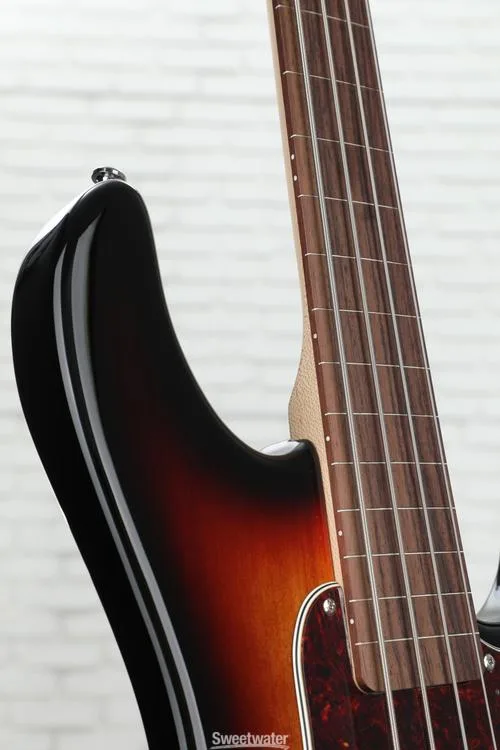  G&L Tribute Kiloton Fretless Bass Guitar - 3-tone Sunburst Demo