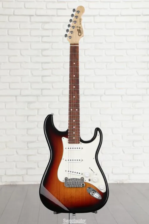  G&L Fullerton Deluxe S-500 Electric Guitar - 3-tone Sunburst