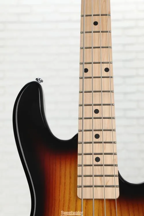  G&L Tribute JB-2 Bass Guitar - 3-tone Sunburst Demo