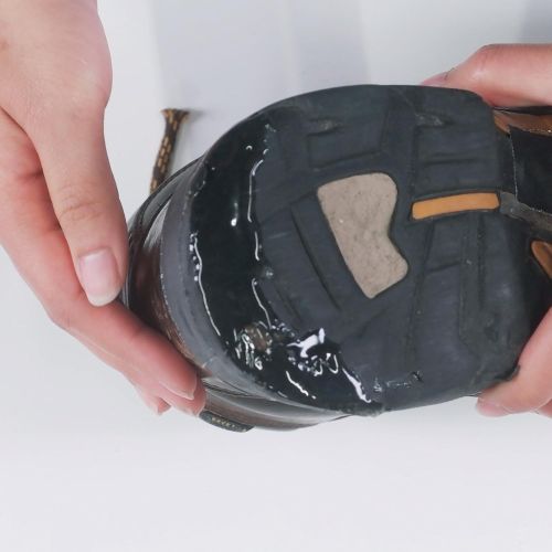  [무료배송] 2일배송 / GEAR AID Shoe Repair Glue, Fix Soles, Heels, and Leather and Rubber Boots with Aquaseal SR
