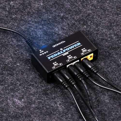  GOKKO Mini Guitar Pedal Power Supply 6 Isolated Outputs DC 9V 100mA/300mA/600mA 2Way Universal Effect Pedal Power Supplies with Smart Short Circuit and Over Current Protection