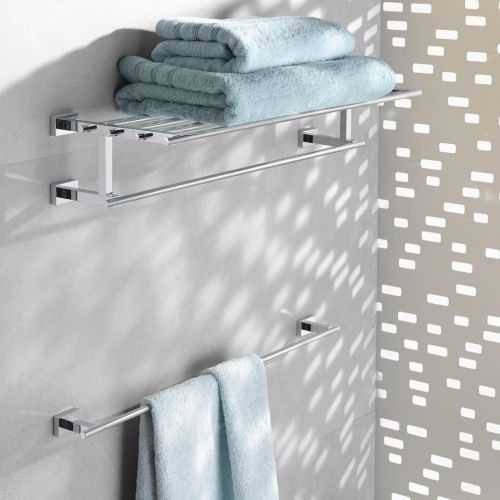 GROHE Essentials Cube 24 In. Towel Rail