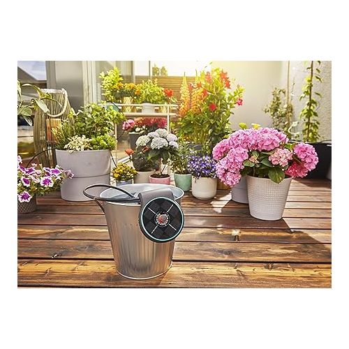  Gardena Solar-Powered Irrigation AquaBloom Set: A Solar-Powered Irrigation System for Your Balcony and tub Plants, up to 4 m high, All Year Long (13300-20)