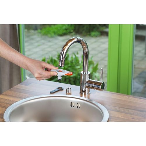  Gardena 8187-20 Adaptor for Indoor Taps: Practical Adaptor for Connecting the Gardena Irrigation System to a Tap with M 22 x 1 Male and M 24 x 1 Female Thread